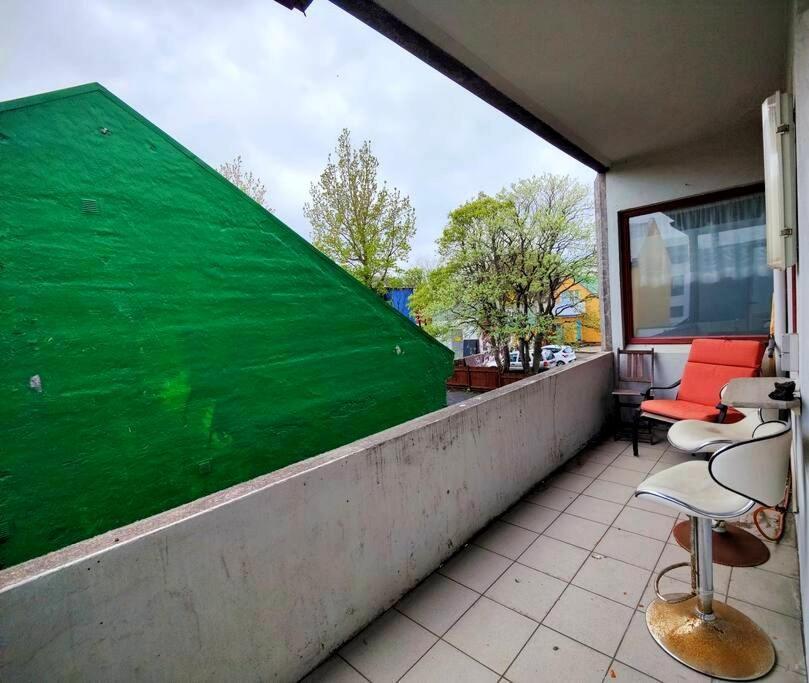 Spacious 7pp In Heart Of Rvk, Quiet Apartment